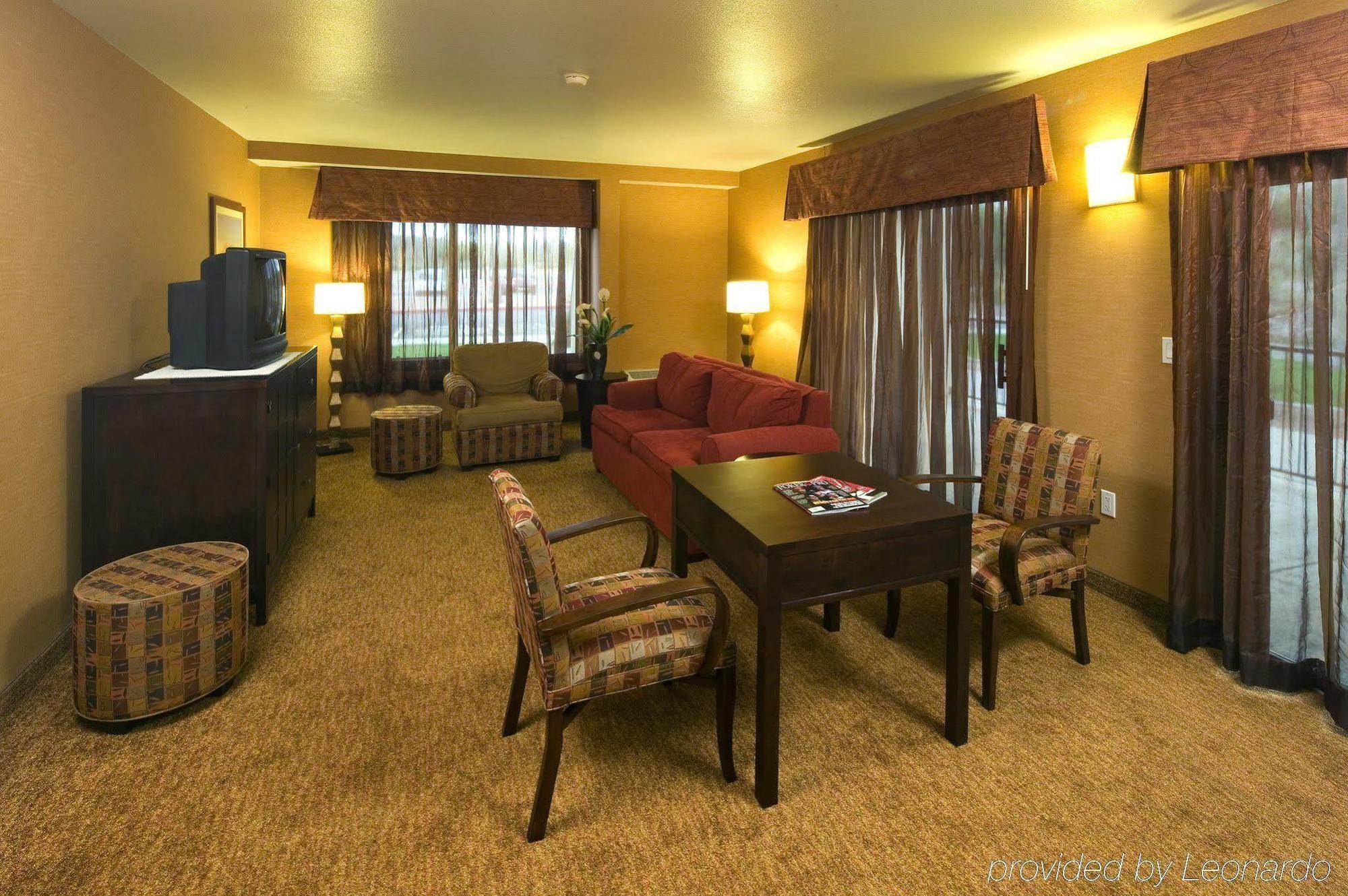 Apache Gold Hotel San Carlos Room photo